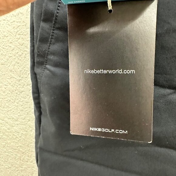 Nike Dri Fit Bermuda 2.0 Golf Black Stretch Shorts 831319-010 Womens size 6 NEW - Picture 7 of 10